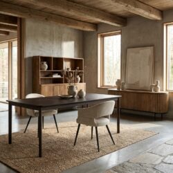 Tobago Espresso eikenhouten eetkamertafel bruin afgelakt