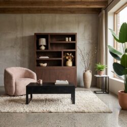 Vakkenkast Brussel Walnut XL, ruime en stijlvolle kast met mango-hout en walnut finish