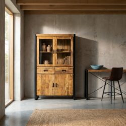 Vitrinekast Britt, industriële kast met glazen deuren en poedercoat stalen frame