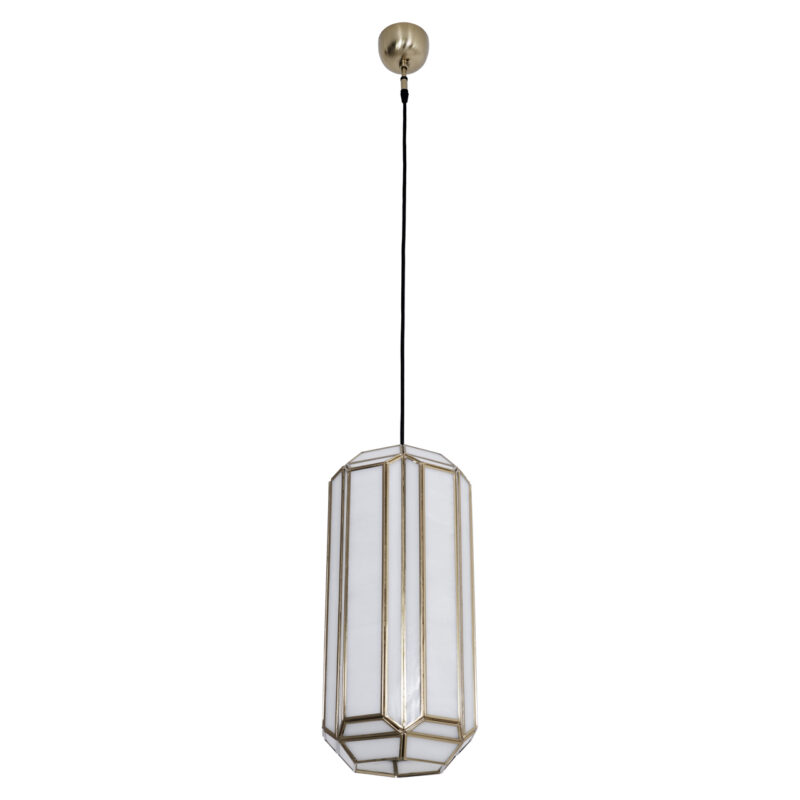 Hanglamp Elona brass antique in een interieur met een warme ambiance
