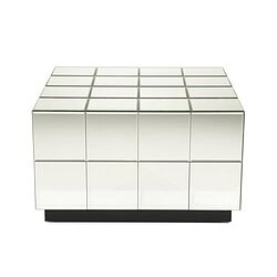 Moderner weißer Spiegelschrank mit 16 Fächern, perfekt für Stauraum und Dekoration in jedem Wohn- oder Schlafzimmer. Schlichtes Design und praktische Aufteilung für einen stilvollen Look.