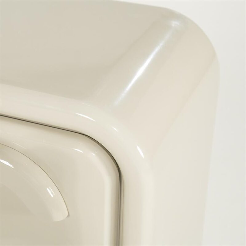 Binnenkant en opbergruimte van beige Cabinet Gubby small MDF kast