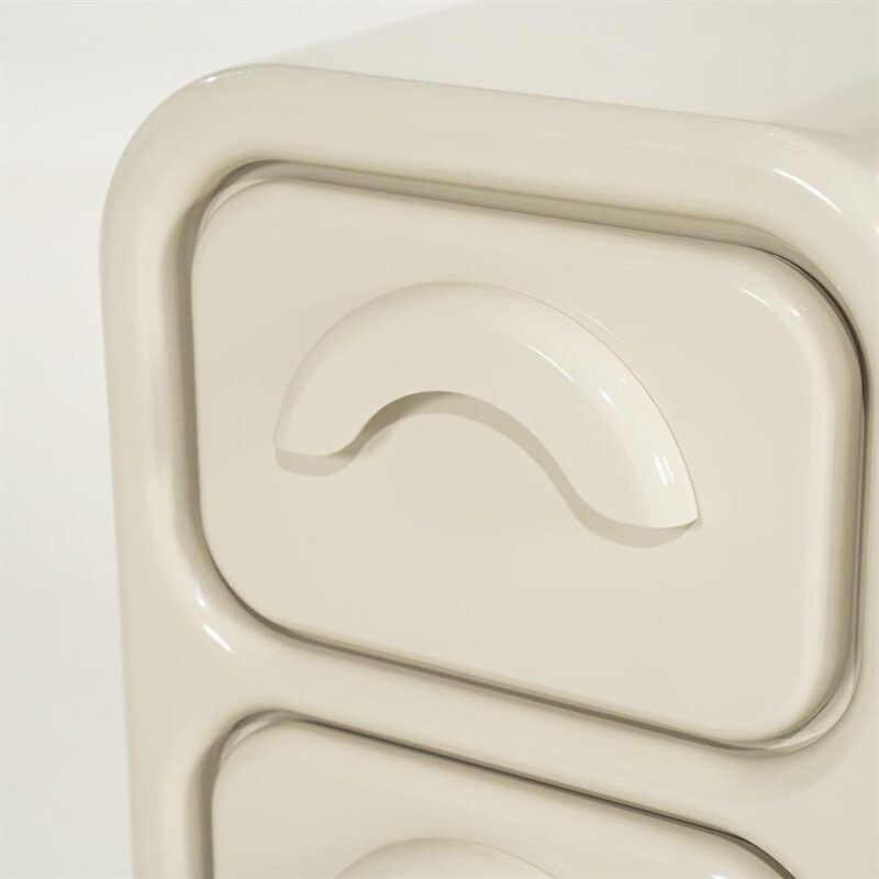 Achterkant en constructiedetail van beige high gloss Cabinet Gubby small