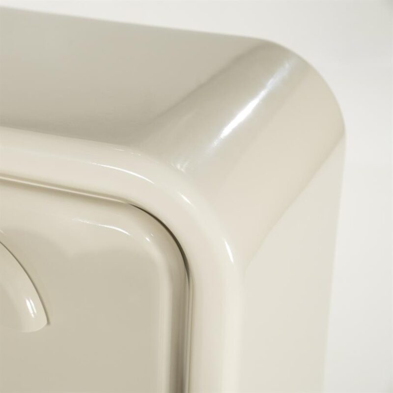 Close-up textuur en materiaal MDF beige cabinet Gubby large high gloss