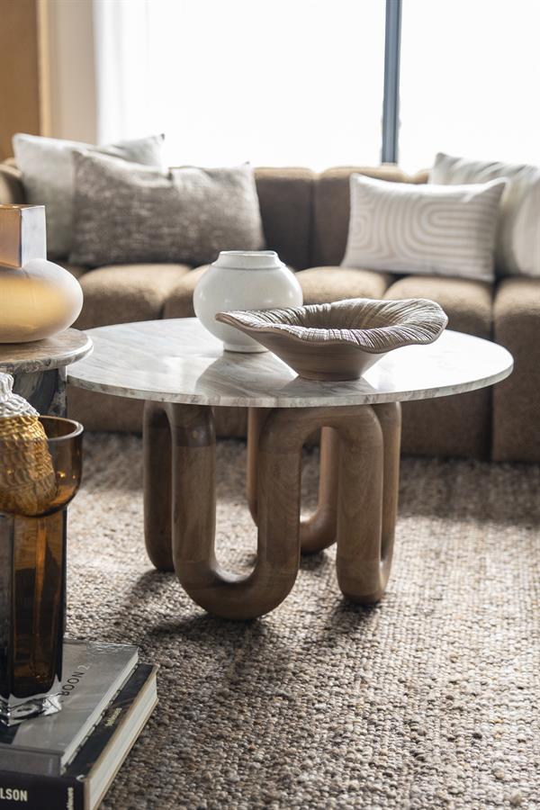 Stijlvolle LoopStone coffee table SCAN collectie ingezoomd op hout-marmer overgang
