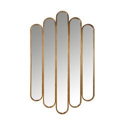 Eleganter Wandspiegel mit mehreren vertikalen Spiegeln und goldenem Rand, perfekt für moderne Inneneinrichtung und um den Raum optisch zu vergrößern.