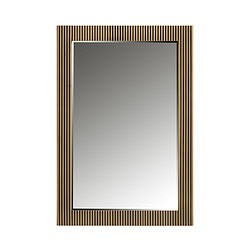 Elegante houten spiegel van Mokana Meubelen, perfect voor moderne interieurs en decoratie. Gemaakt van hoogwaardige materialen met een stijlvolle rand, ideaal voor elke ruimte.