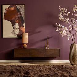 Modern zwevend tv meubel in bruin mangohout, 160 cm breed, perfect voor een stijlvolle woonkamer. Gemaakt van duurzaam mangohout met een strakke, minimalistische uitstraling.