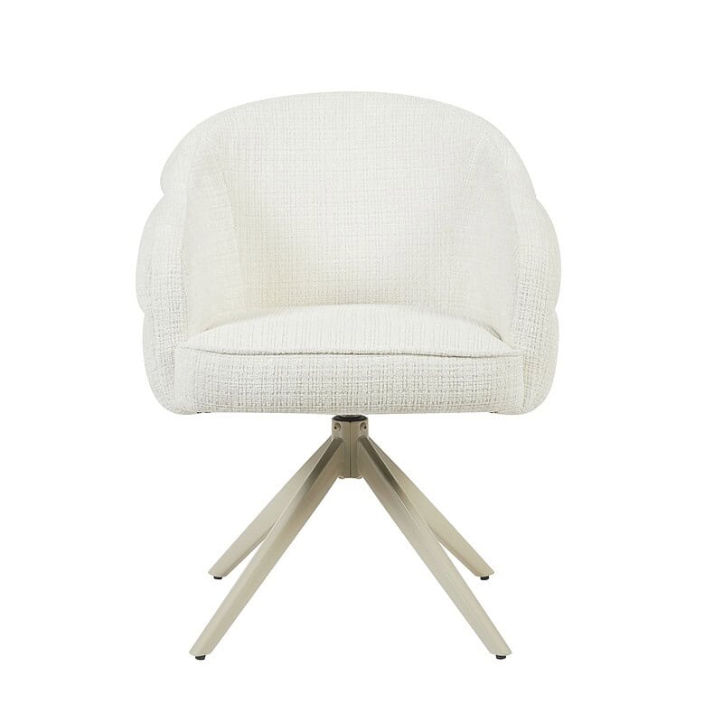 Moderne eetkamerstoel Bella in off-white stof met armleuningen en houten poot Sand, perfect voor een stijlvolle eetkamer.