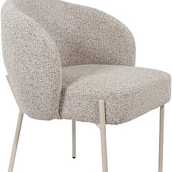 Moderne stoffen fauteuil met ronde vorm, comfortabele zitting en lichte metalen poten, perfect voor een stijlvolle woonkamer of kantoor.