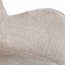 Natuurlijke stoffen fauteuil van Mokana met zachte bekleding en comfortabele zit. Perfect voor een stijlvolle en gezellige woonkamer.