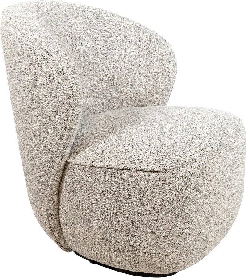 Moderne Mokana fauteuil met zachte, gebroken witte bekleding, perfect voor een stijlvolle en comfortabele zithoek.