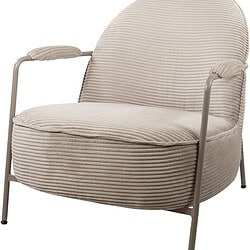 Luxe Mokana lounge stoel met zachte bekleding en metalen frame, perfect voor moderne woonruimtes en comfortabele ontspanning.