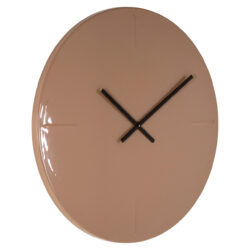 Detail van handgemaakte klok Elles mocha mousse met strakke afwerking