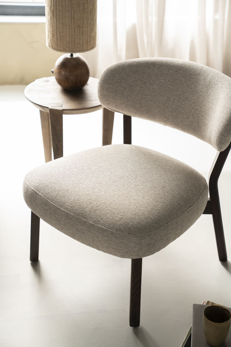 Fauteuil Mikky bruin - taupe Moon, van Eleonora, detailfoto 2