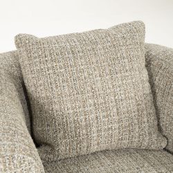 Fauteuil Jordan Taupe Asti, van Eleonora, detailfoto 9
