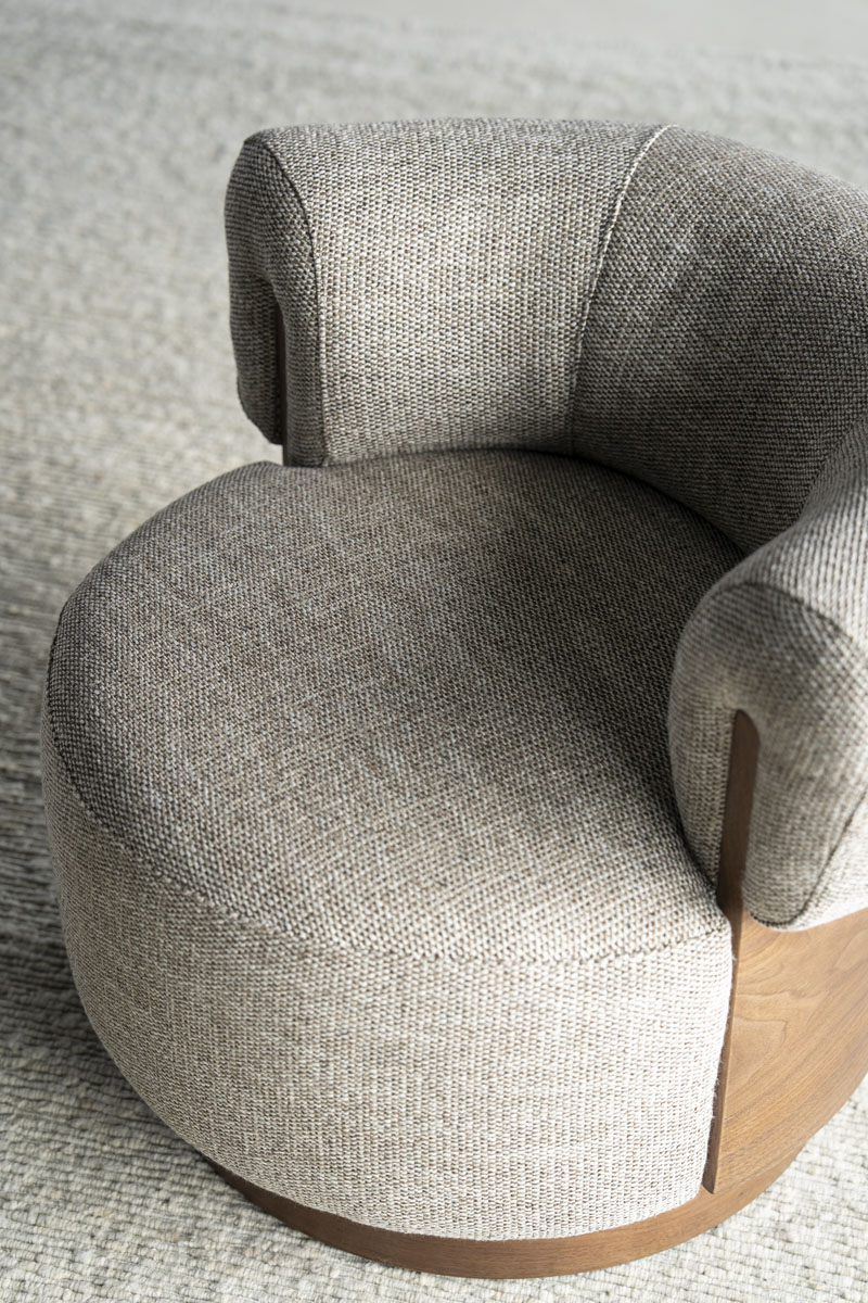 Fauteuil Nila bruin - taupe Vanu, van Eleonora, detailfoto 4