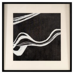 Wall art Jozra in zwart en wit, handgemaakt waterbestendig kunstwerk voor modern interieur