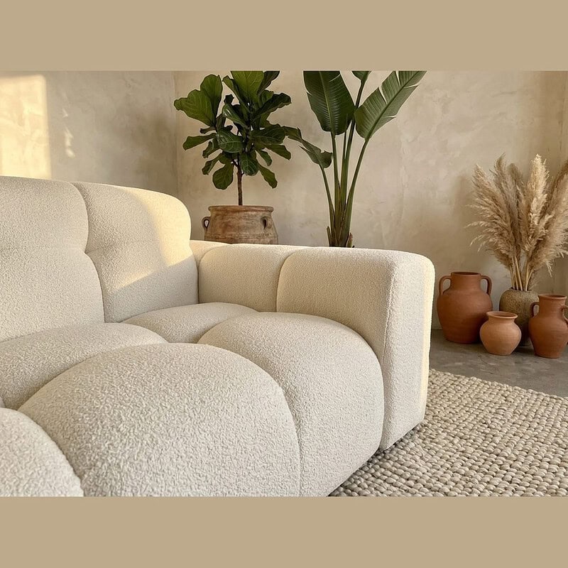 Bank Mokana Meubelen, modern en comfortabel design, perfect voor een stijlvolle woonkamer.