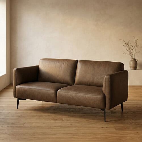 Ein stilvolles Ledersofa von Mokana Meubelen, perfekt für ein modernes Wohnzimmer. Hergestellt aus hochwertigen Materialien mit einem klaren und zeitlosen Design.