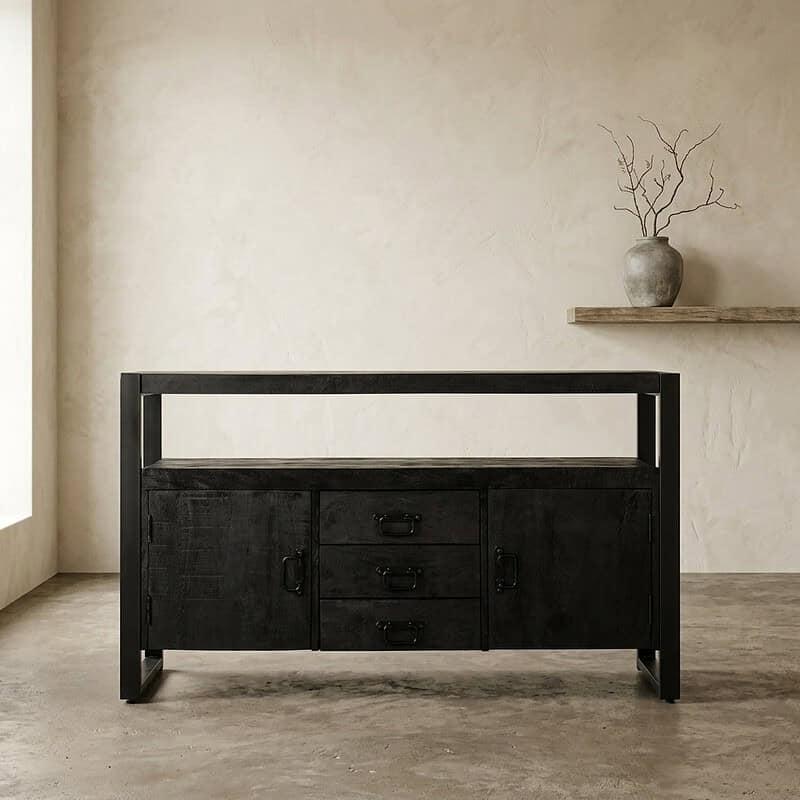 Modern zwart houten dressoir met opbergruimte en lade, perfect voor een eigentijdse woonkamer of eetkamer. Strakke lijnen en duurzame afwerking voor een stijlvolle uitstraling.