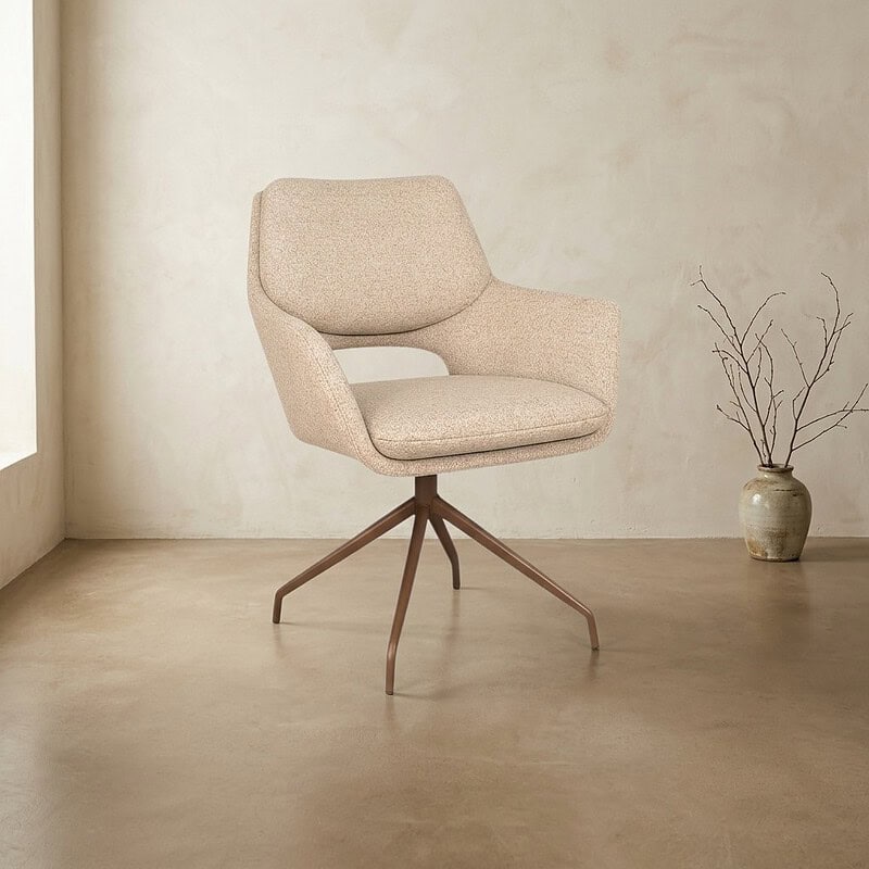 Moderner Drehsessel aus Holz mit weicher Polsterung – perfekt für eine stilvolle und gemütliche Sitzecke. Ideal für Wohnzimmer, mit elegantem Design und langlebigen Materialien.
