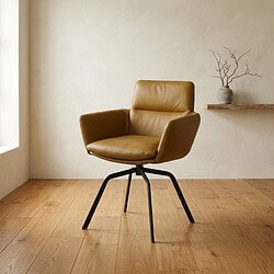 Luxe leren lounge stoel met houten poten, perfect voor moderne woonkamers en kantoorruimtes. Elegant design en comfortabele zitervaring.