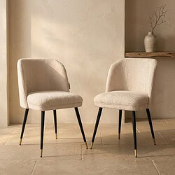 Elegante beige Esszimmerstühle mit Holzbeinen, perfekt für ein modernes und stilvolles Esszimmer. Hergestellt aus hochwertigen Materialien für Komfort und Langlebigkeit.