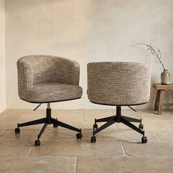 Moderne bureaustoelen met comfortabele bekleding en wieltjes, perfect voor kantoor of thuiswerkplek, van Mokana Meubelen.