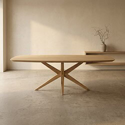 Strakke massief houten eettafel met minimalistisch design, perfect voor moderne interieurs en eetkamers. Gemaakt van hoogwaardig hout, biedt duurzaamheid en stijl.
