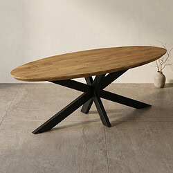 Moderne eettafel met houten blad en zwart onderstel, perfect voor een stijlvolle eetkamer of woonkamer. Duurzaam en elegant design, ideaal voor moderne interieurs.