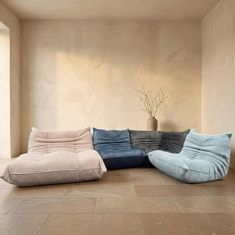 Moderne zitzakken in diverse kleuren voor een gezellige en comfortabele zithoek.