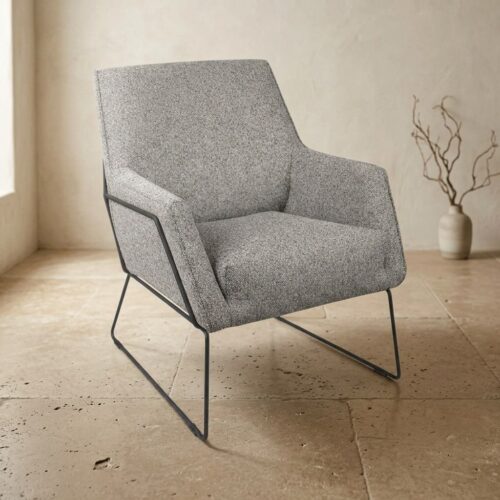 Fauteuil Roos Outdoor, van Chill Line, in wabi-sabi sfeer
