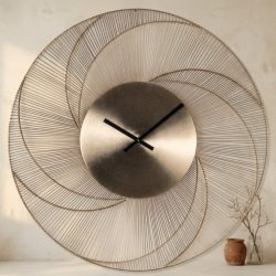 Uhr „Denver Gold“, im Wabi-Sabi-Stil