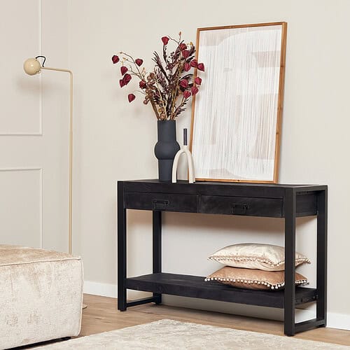 Elegante zwarte houten console tafel met vazen en spiegel, perfect voor modern interieur.