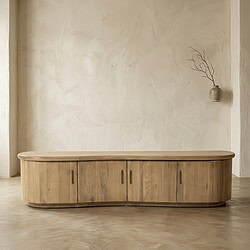 Elegant houten dressoir met afgeronde hoeken, perfect voor een moderne woonkamer of slaapkamer, gemaakt van hoogwaardig natuurlijk hout voor een warme uitstraling.